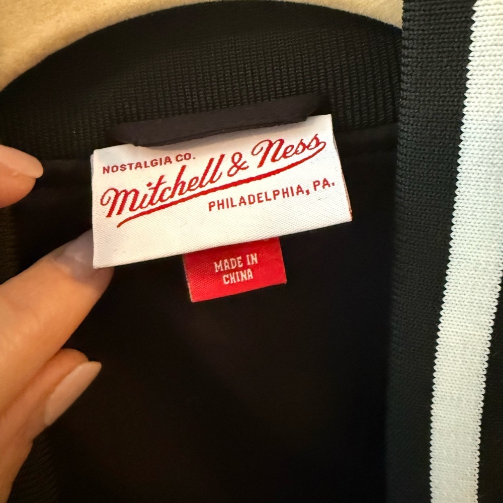Michell Ness Cozy Bear Jacket black womens size small - Picture 4 of 7
